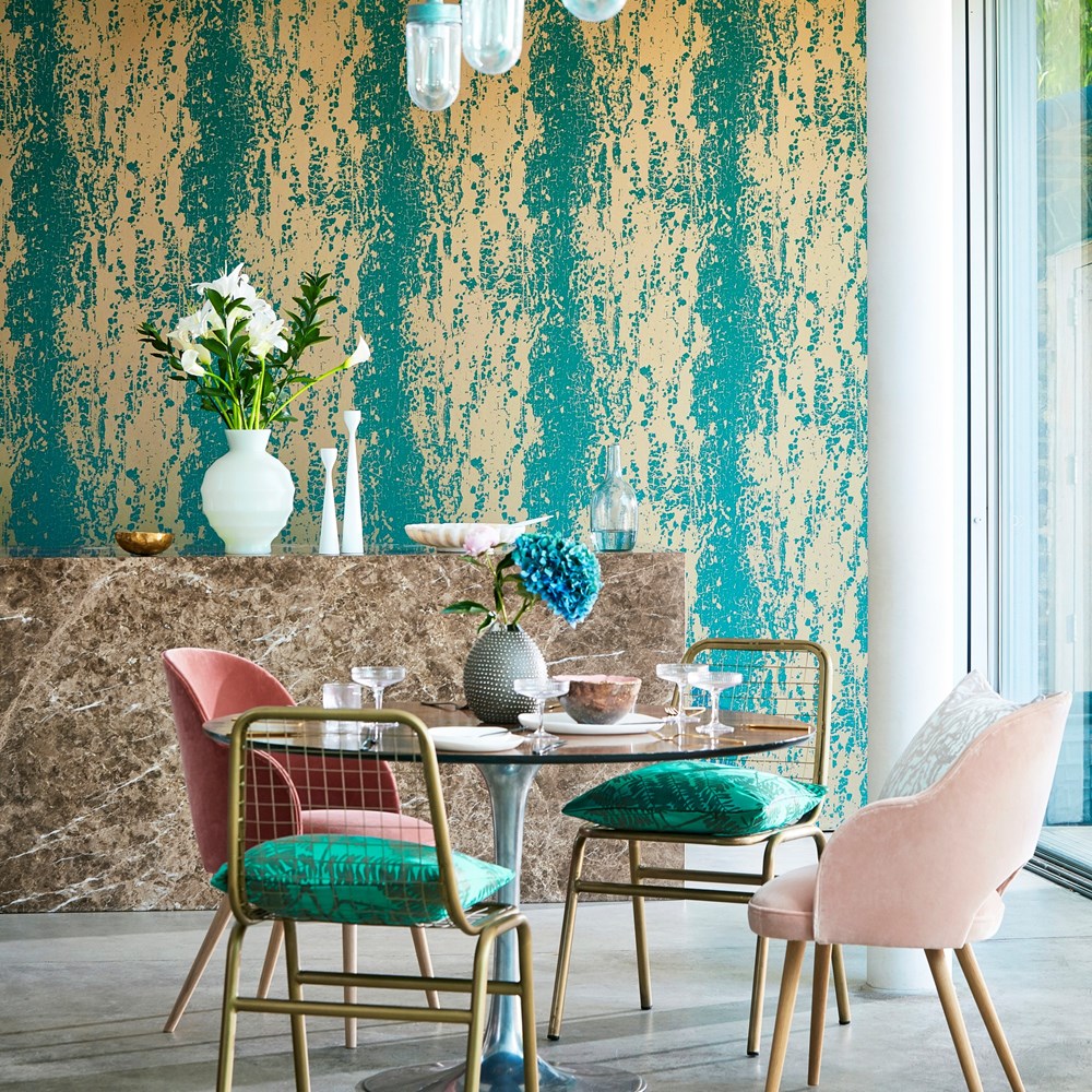 Eglomise Wallpaper 111744 by Harlequin in Emerald Rich Gold